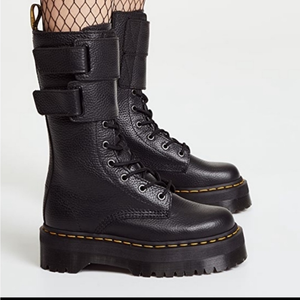 Rare discontinued Dr. Martens Jagger Platform Velcro Boots